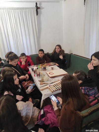 Изложби 8