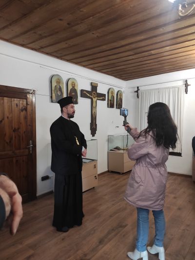 Изложби 9